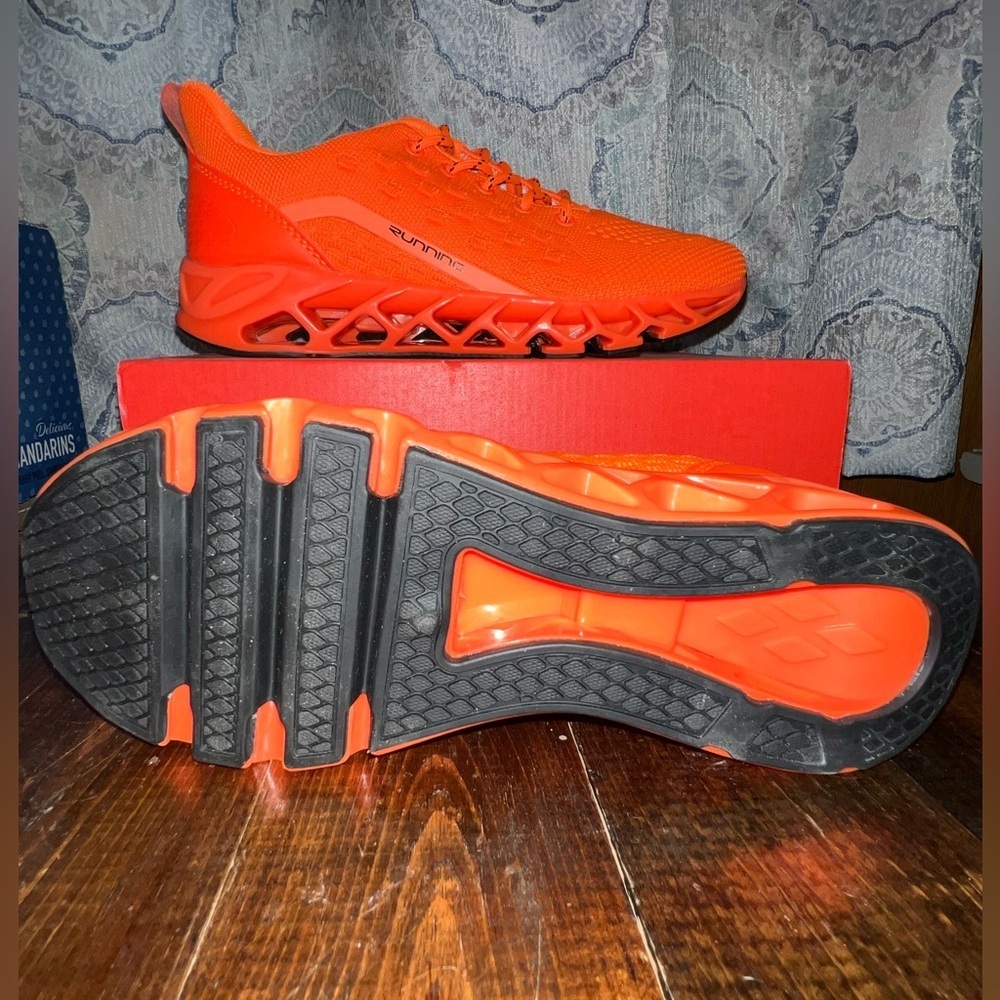 Running Shoes - Picture 2 of 3